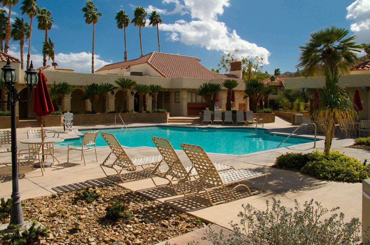 The Oasis Resort Palm Springs Buitenkant foto